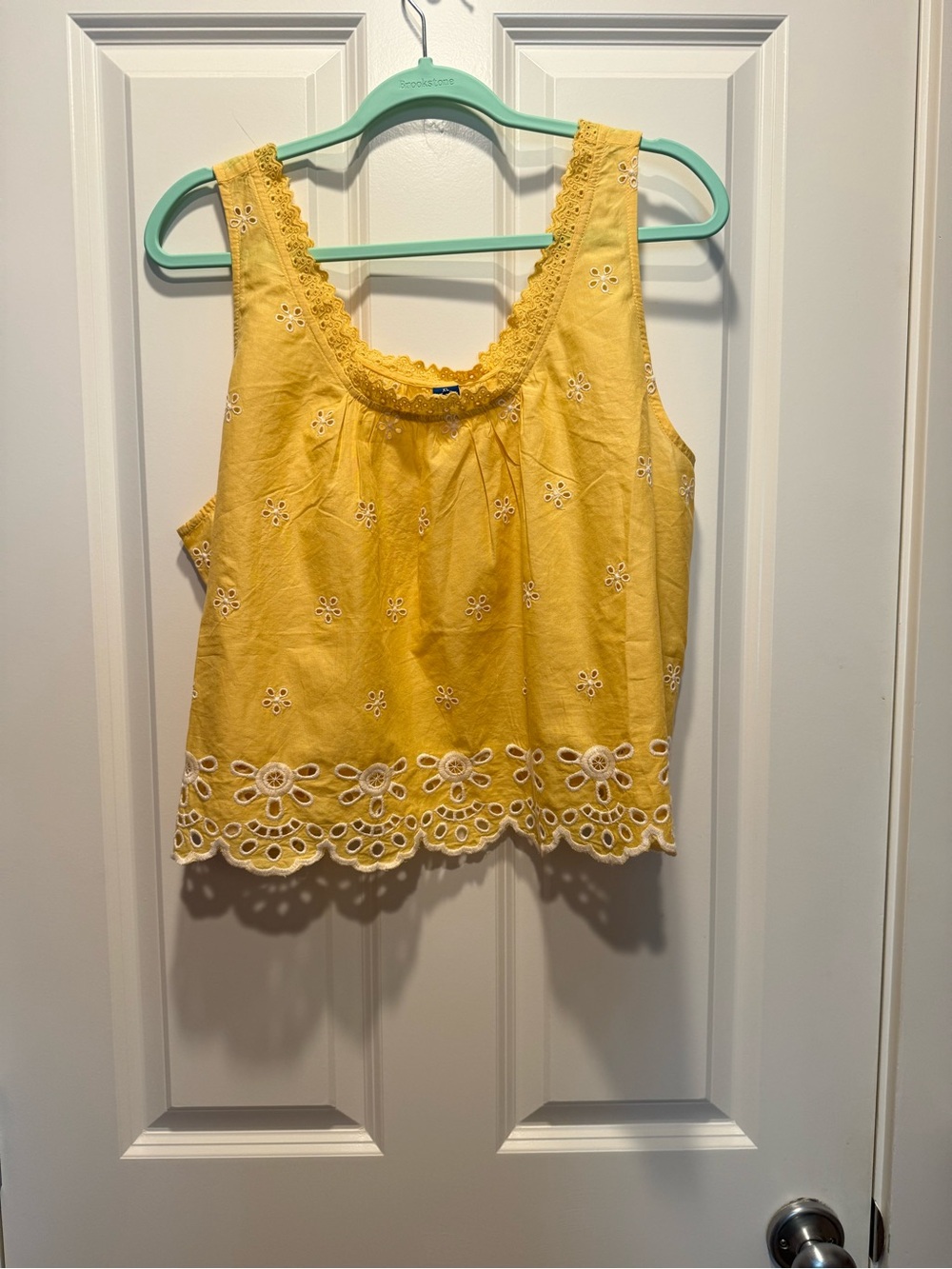 Old Navy xl Yellow Eyelet Tank Top